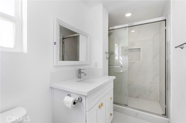 Detail Gallery Image 19 of 31 For 98 Winslow, Irvine,  CA 92620 - 4 Beds | 3/1 Baths