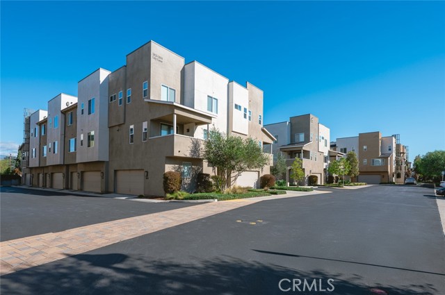 Detail Gallery Image 29 of 33 For 2827 Lily Ln, El Monte,  CA 91733 - 2 Beds | 2/1 Baths