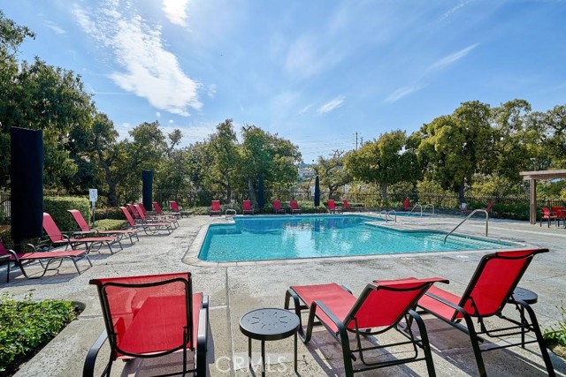 Detail Gallery Image 27 of 37 For 15422 Circle Ridge Ln, Hacienda Heights,  CA 91745 - 4 Beds | 2/1 Baths