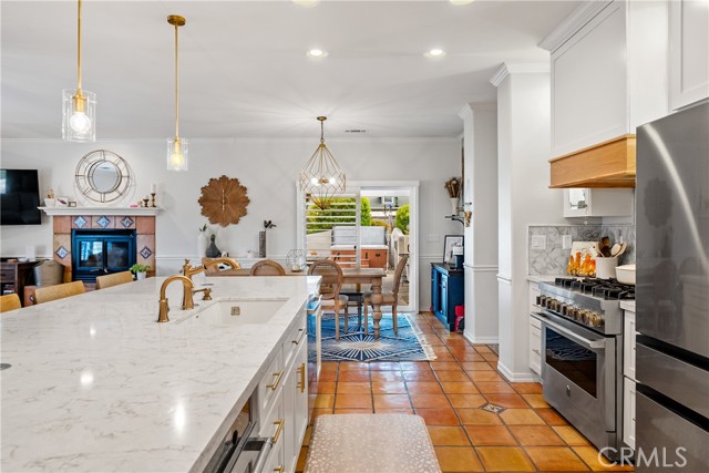Detail Gallery Image 7 of 65 For 7915 Whispering Trails Pl, Paso Robles,  CA 93446 - 4 Beds | 2 Baths