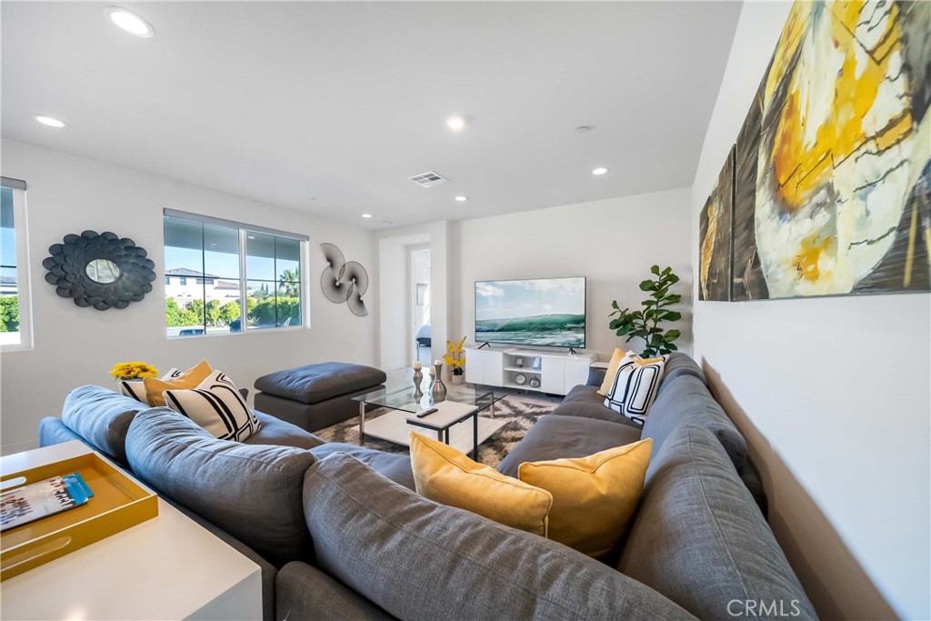 MLS #SR24226368 img 7