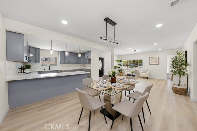 Detail Gallery Image 2 of 21 For 3505 Ibis St, San Diego,  CA 92103 - 3 Beds | 2/1 Baths