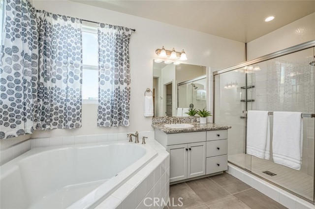 Detail Gallery Image 23 of 38 For 20128 Pescara Ln, Friant,  CA 93626 - 4 Beds | 3/1 Baths