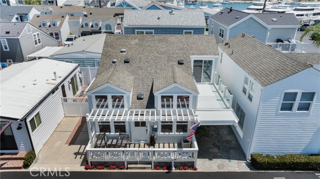 45 Drake Street, Newport Beach CA: https://media.crmls.org/medias/69a75657-4918-4095-b55a-6a7205b50382.jpg
