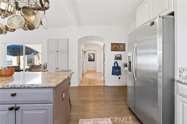 Image 62 of 73 For 15471 Green Valley Truck