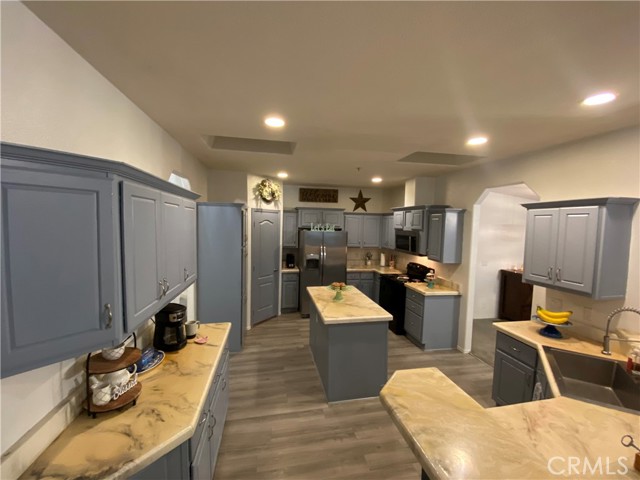 Detail Gallery Image 28 of 72 For 26480 Steinhoff Ave, Hemet,  CA 92545 - 6 Beds | 3 Baths