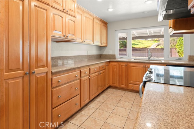 Detail Gallery Image 22 of 40 For 2286 Century, Riverside,  CA 92506 - 3 Beds | 2 Baths