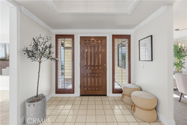 897 Calle Del Sol, Upland CA: https://media.crmls.org/medias/69aa2ae2-4230-4168-afdf-061f5799c84e.jpg