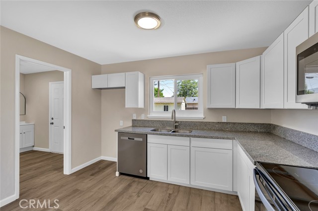 Detail Gallery Image 7 of 21 For 7344 Anne Cir, Winton,  CA 95388 - 3 Beds | 2 Baths