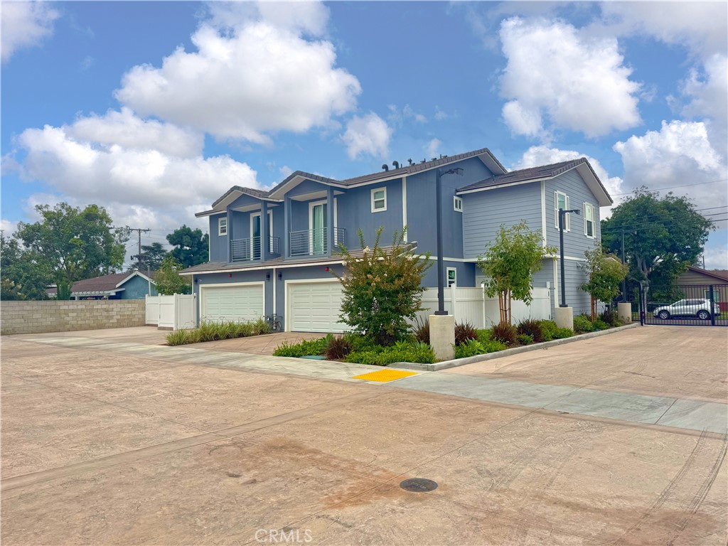 MLS #OC26157854 image #2