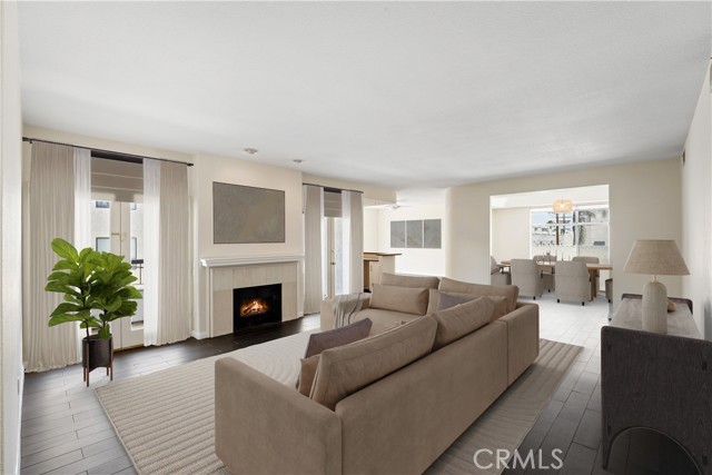 4313 Van Nuys Boulevard, Sherman Oaks CA: https://media.crmls.org/medias/69aad71d-a1b6-463f-b3ea-169ba80ba13b.jpg