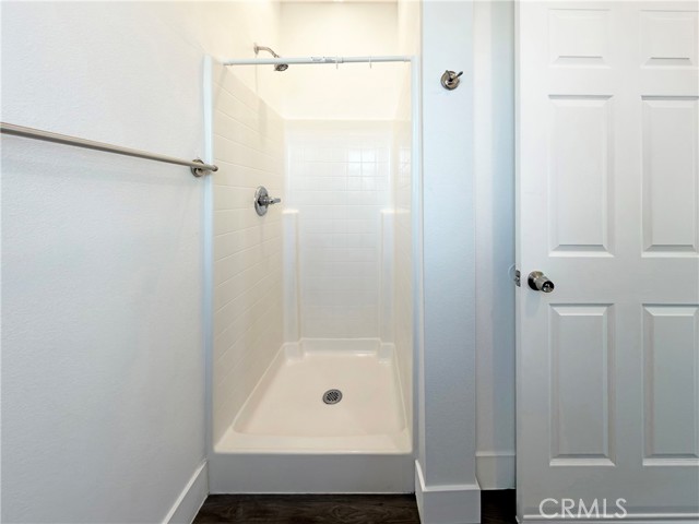 Detail Gallery Image 20 of 26 For 1489 Atlantic Ave, Long Beach,  CA 90813 - 5 Beds | 3/1 Baths