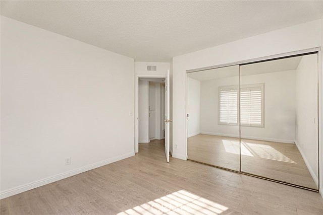Image 27 of 41 For 26342 Forest Ridge Drive 3a