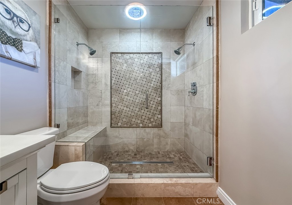 https://media.crmls.org/medias/69abd20a-fe87-4629-a13b-0d72944c943a.jpg?preset=X-Large