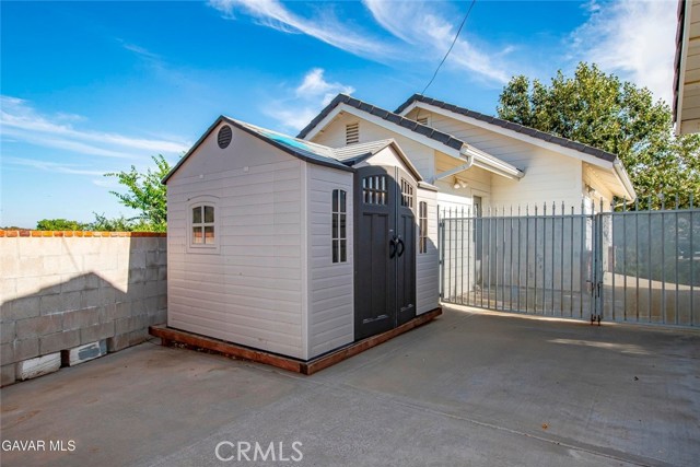 40505 90th W Street, Palmdale CA: https://media.crmls.org/medias/69ac4538-2309-445e-b8c3-3c181ed80473.jpg