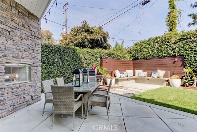 2408 Walnut Avenue, Manhattan Beach, California 90266, 5 Bedrooms Bedrooms, ,3 BathroomsBathrooms,Residential,Sold,Walnut,SB21207694