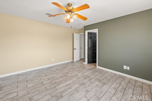 22393 Lone Eagle Road, Apple Valley CA: https://media.crmls.org/medias/69ad0d03-b33a-48a4-98f9-5749367e529f.jpg
