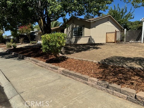 Detail Gallery Image 11 of 59 For 2276 Oak Knoll Way, Oroville,  CA 95966 - 3 Beds | 2 Baths