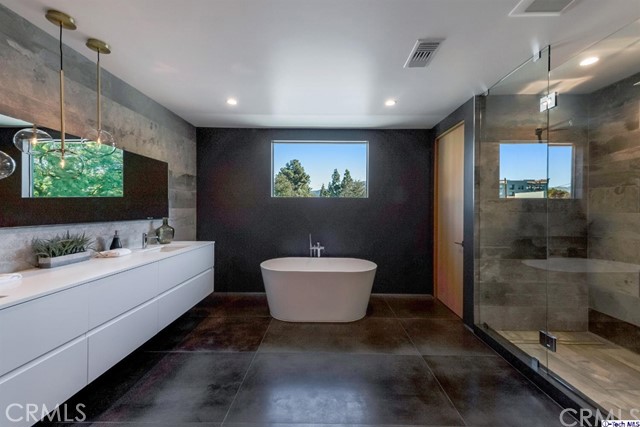 4 Bed Home for Sale in Studio City, California