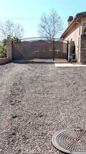 Detail Gallery Image 43 of 47 For 35316 Dry Creek Rd, Yucaipa,  CA 92399 - 4 Beds | 3 Baths