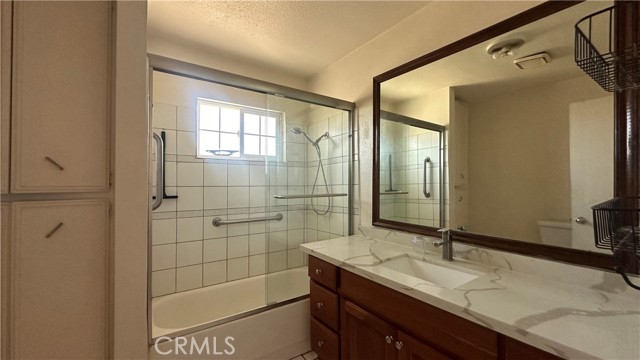 5337 Hammill Road, El Monte CA: https://media.crmls.org/medias/69af77bb-b2a6-4112-9db3-149e09a6b73c.jpg