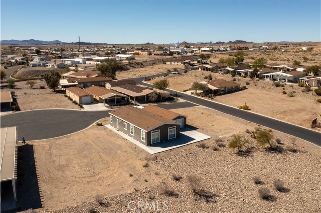 Detail Gallery Image 5 of 6 For 12600 Havasu Lake Road #74,  Needles,  CA 92363 - 3 Beds | 2 Baths