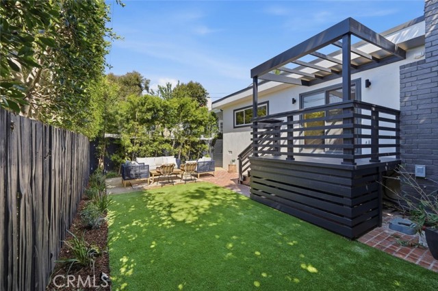 Detail Gallery Image 25 of 28 For 3521 Pine Ave, Manhattan Beach,  CA 90266 - 3 Beds | 2 Baths