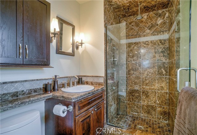 317 Bayview Drive, Hermosa Beach, California 90254, 2 Bedrooms Bedrooms, ,3 BathroomsBathrooms,Residential,Sold,Bayview,SB17229063