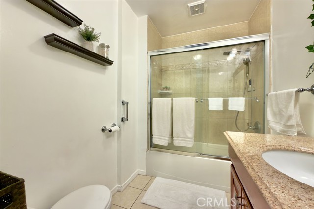 Detail Gallery Image 16 of 53 For 6118 Bellingham Ave, North Hollywood,  CA 91606 - 3 Beds | 2/1 Baths