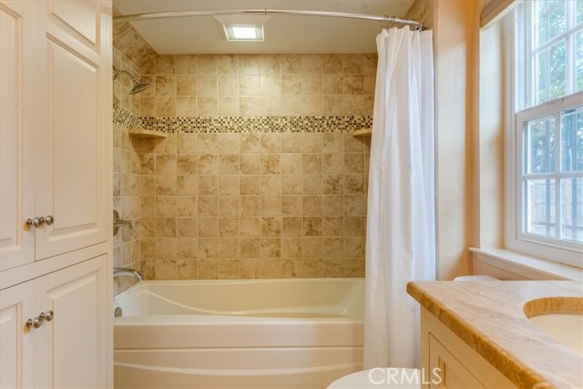 Detail Gallery Image 25 of 56 For 3930 Hollyhock Way, San Luis Obispo,  CA 93401 - 3 Beds | 3 Baths