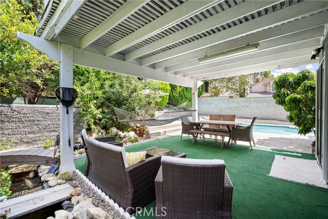 10798 Zinfandel Street, Rancho Cucamonga CA: https://media.crmls.org/medias/69b240f2-fcef-401b-976d-69f8b4ea0bfb.jpg