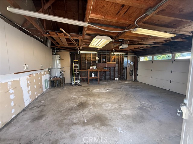 Detail Gallery Image 32 of 33 For 1702 Lake Street, Huntington Beach,  CA 92648 - 4 Beds | 3 Baths