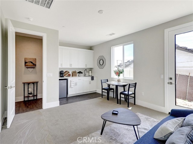 Detail Gallery Image 6 of 24 For 35878 Wildwood Crest Dr, Yucaipa,  CA 92399 - 4 Beds | 3/1 Baths