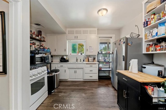 Detail Gallery Image 14 of 32 For 323 E Colton, Redlands,  CA 92374 - – Beds | – Baths