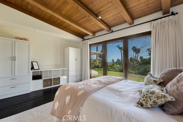 Detail Gallery Image 33 of 68 For 27409 Pacific Coast Hwy, Malibu,  CA 90265 - 4 Beds | 4 Baths
