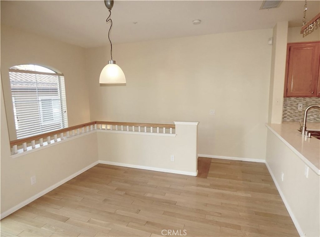 MLS #OC25244410 image #9