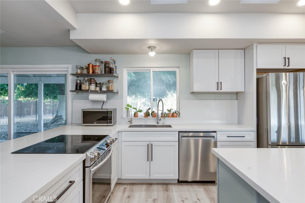 MLS #FR25183960 img 8