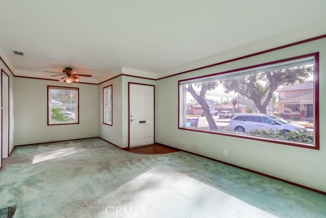 Detail Gallery Image 6 of 24 For 371 E 63rd St, Long Beach,  CA 90805 - 3 Beds | 1 Baths