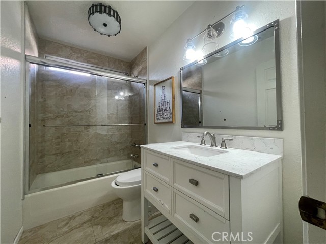 Detail Gallery Image 26 of 31 For 39312 Dunbar St a,  Palmdale,  CA 93551 - 3 Beds | 2 Baths