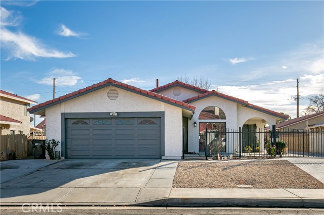 Detail Gallery Image 1 of 24 For 1854 Trudgeon Ave, Lancaster,  CA 93535 - 3 Beds | 2 Baths