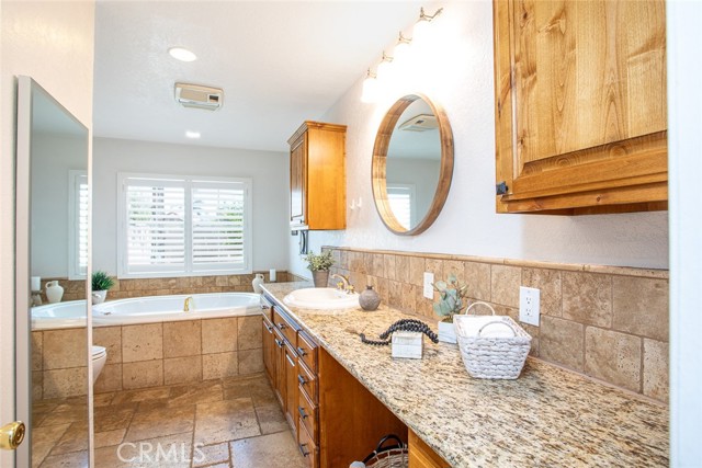 Detail Gallery Image 23 of 41 For 7975 E Altair Ln, Anaheim Hills,  CA 92808 - 5 Beds | 2/1 Baths