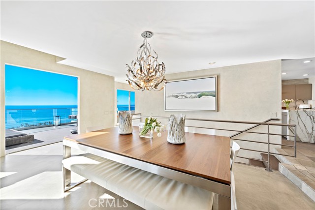 Detail Gallery Image 18 of 57 For 535 Dunnegan Dr, Laguna Beach,  CA 92651 - 4 Beds | 3/1 Baths