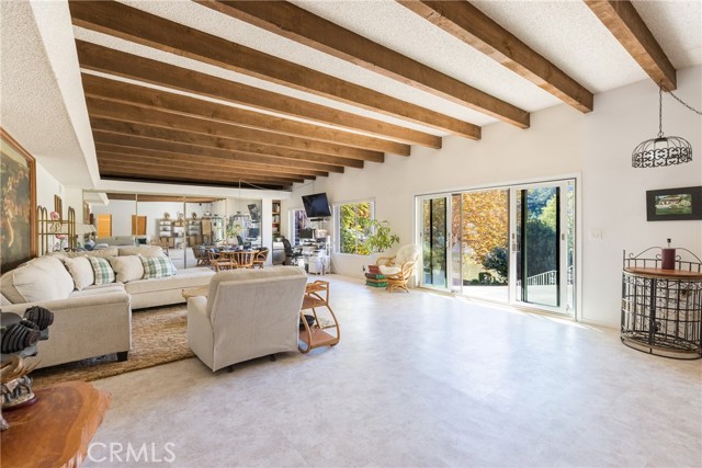 Detail Gallery Image 31 of 54 For 2232 Lakeshore, Agoura Hills,  CA 91301 - 3 Beds | 3 Baths