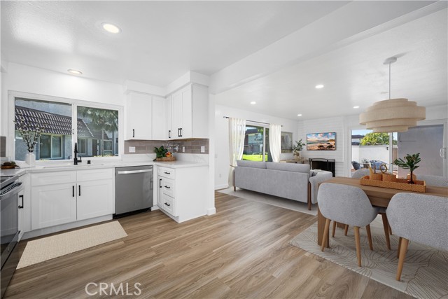 Detail Gallery Image 16 of 75 For 11268 Morgen Way, Cypress,  CA 90630 - 2 Beds | 2 Baths