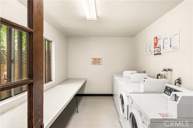 6600 Warner Avenue, Huntington Beach CA: https://media.crmls.org/medias/69b9f67d-8353-4ee9-a80a-d789895a054d.jpg