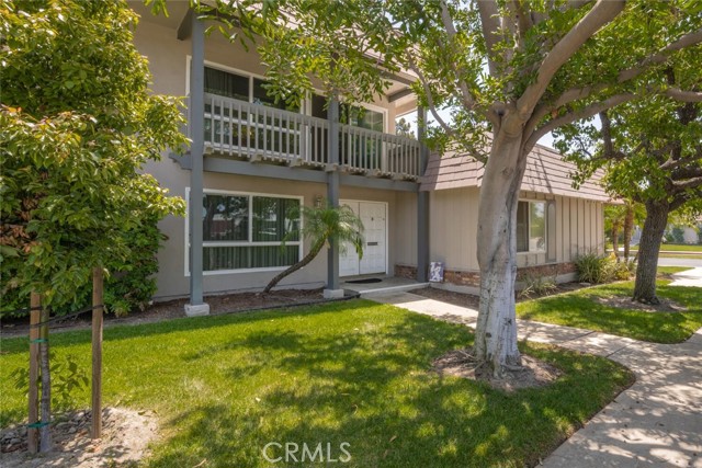 10090 Bloomfield Ave, Cypress, CA 90630
