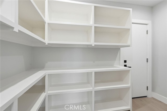 1612 Gates Avenue, Manhattan Beach CA: https://media.crmls.org/medias/69bcce85-e5b2-4c1e-ad4b-de58e272cecb.jpg