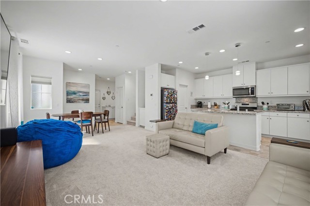 Detail Gallery Image 32 of 37 For 12844 Sovite, Moreno Valley,  CA 92555 - 4 Beds | 2/1 Baths