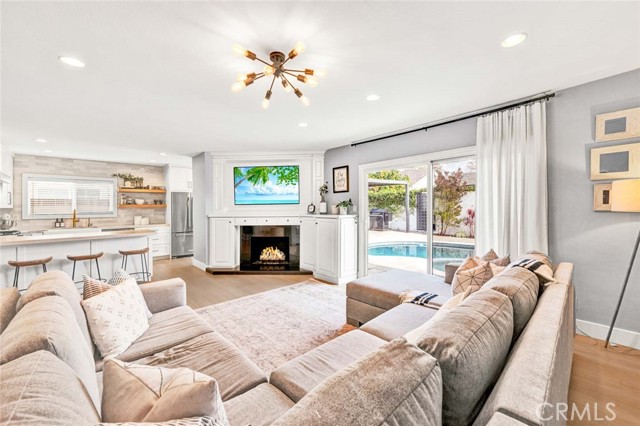 Detail Gallery Image 12 of 26 For 677 N Clinton St, Orange,  CA 92867 - 3 Beds | 2 Baths