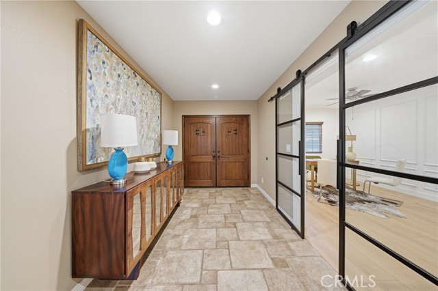 Detail Gallery Image 4 of 56 For 706 Nancy Ln, Fullerton,  CA 92831 - 4 Beds | 2/1 Baths